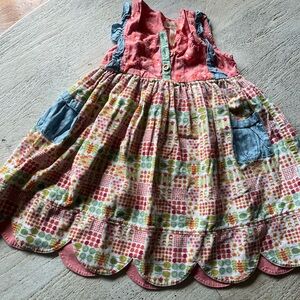 Matilda Jane dress size 4
Colorful Sleeveless Dress with Pockets